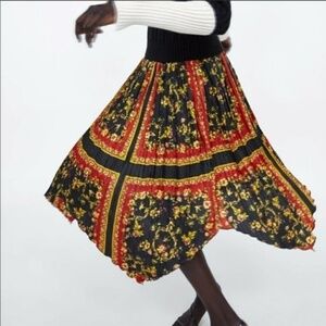 NWT ZARA PLEATED PRINTED SKIRT XSmall BLOGGER BOHO